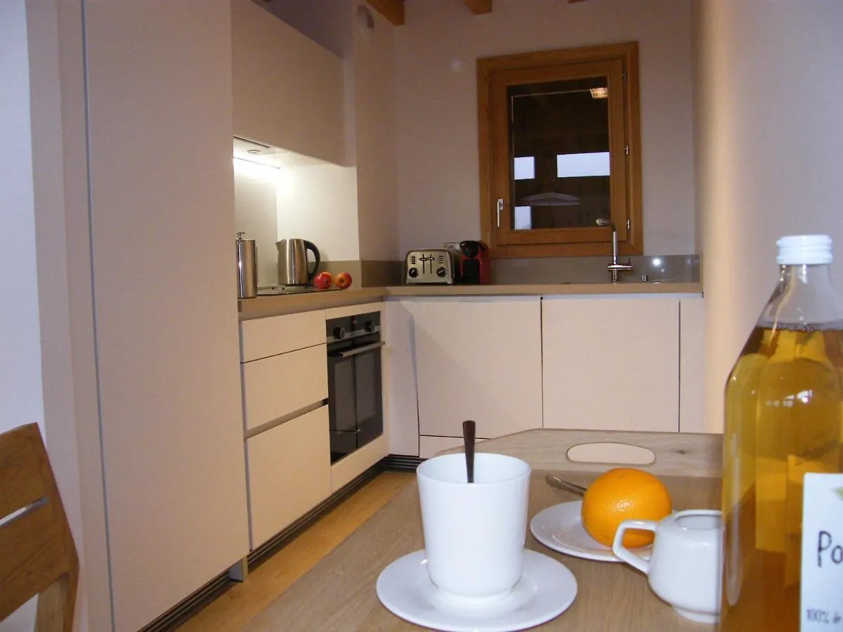 Chalet Landenoire - Ski-In/Ski-Out - Sauna & Jacuzzi - Parking - Wifi - 8 Pers. - Fr-1-344-777 Saint-Martin-de-Belleville